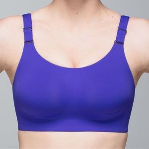 LULULEMON BOOBY BRACER  BRA (D-E Cup)